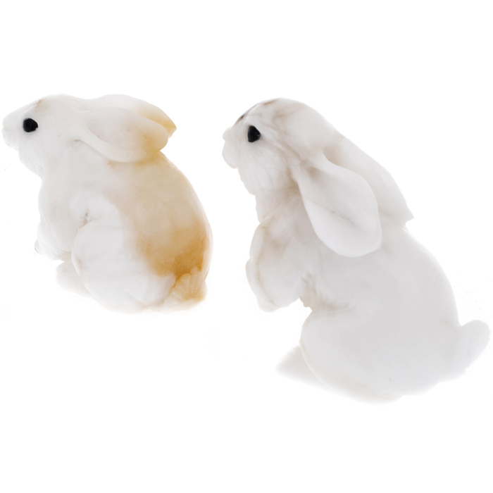 Sculptures made of anhydrite "A couple of bunnies"